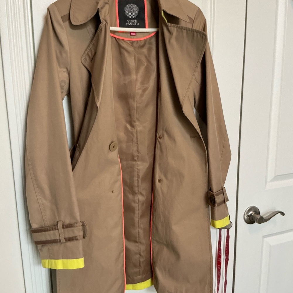 Vince Camuto Tan Khaki Trench Coat with Yellow Trim - Picture 7 of 7